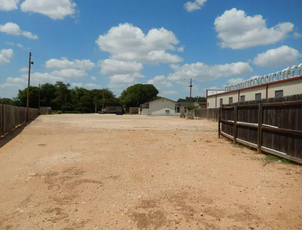 Pearsall Executive Inn hotel detail image 3