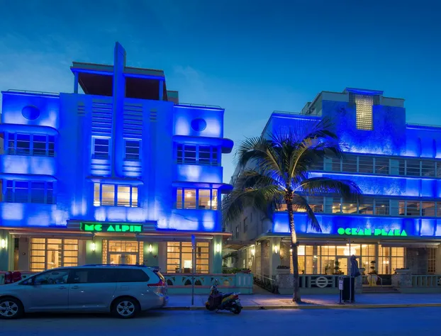 Hilton Grand Vacations Club McAlpin Ocean Plaza Miami hotel detail image 2