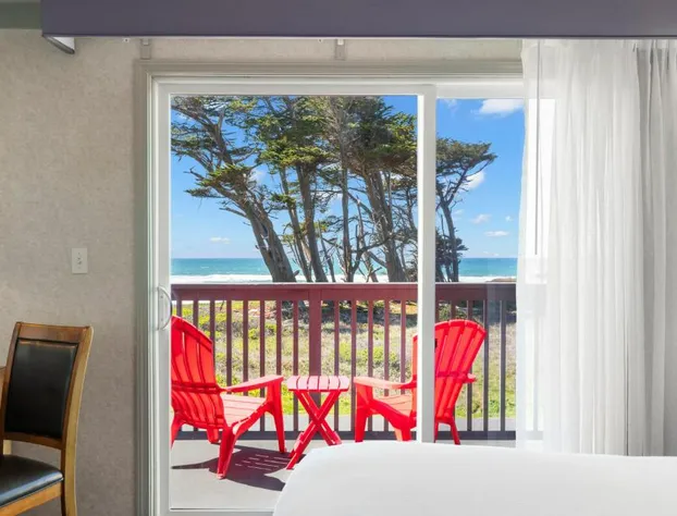 Beachcomber Motel Fort Bragg hotel detail image 2