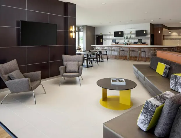 SpringHill Suites Green Bay hotel detail image 3