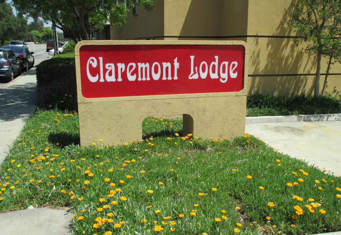 Claremont Lodge hotel hero