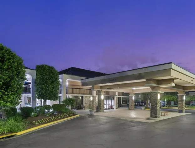 Best Western Dulles Airport Inn hotel detail image 1