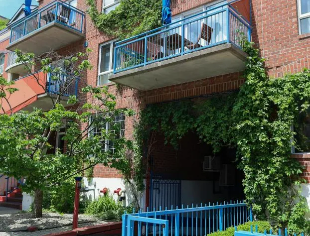 Byward Blue Inn hotel detail image 2