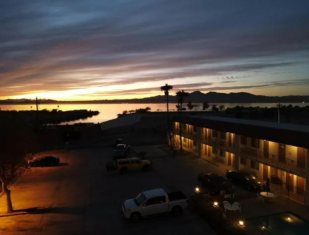 Sway Hotel Lake Havasu hotel detail image 1