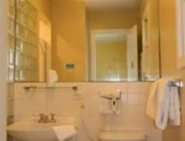 380 Inn hotel detail image 1