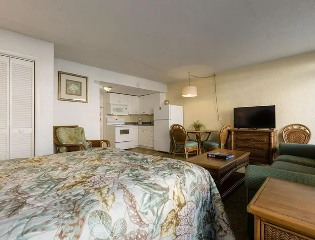 Beach Club at Montego Inn hotel detail image 4