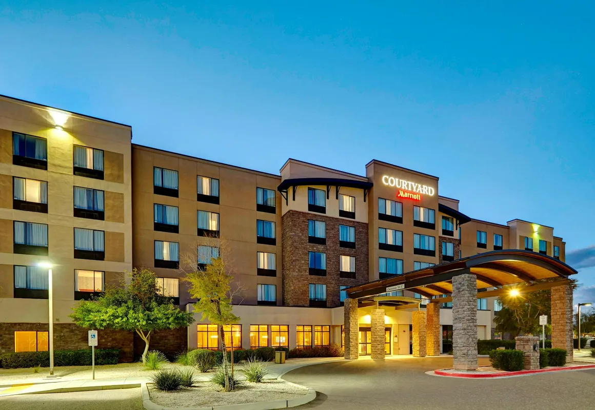 Courtyard by Marriott Phoenix North/Happy Valley hotel hero