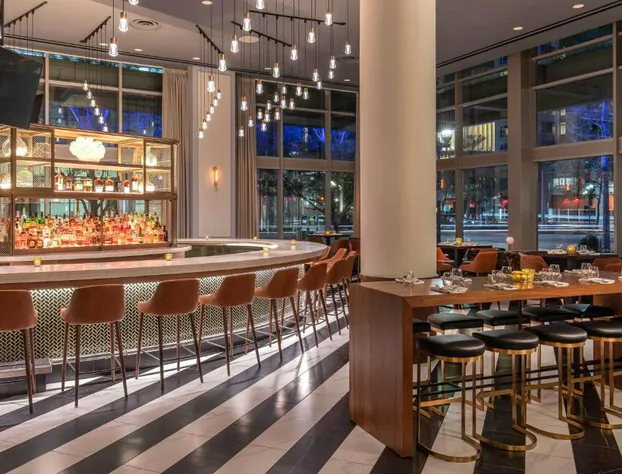 Renaissance® Boston Seaport District hotel detail image 4