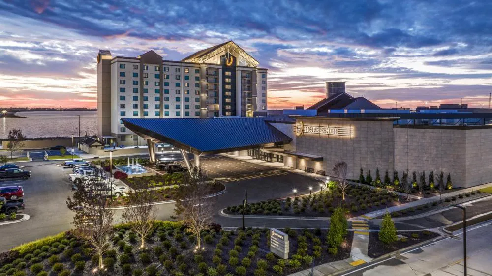 Horseshoe Lake Charles - A Caesars Rewards Destination hotel hero