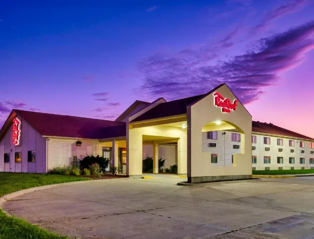 Red Roof Inn Holton hotel detail image 1