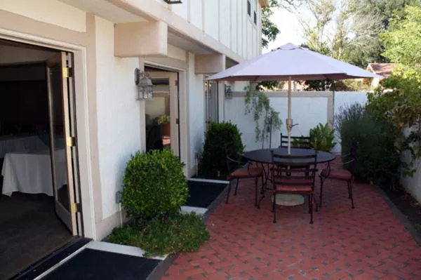 Royal Copenhagen Inn hotel detail image 3