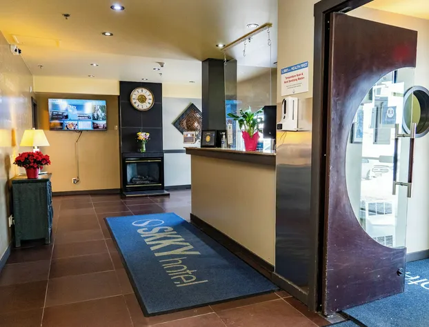 SKKY Hotel hotel detail image 2