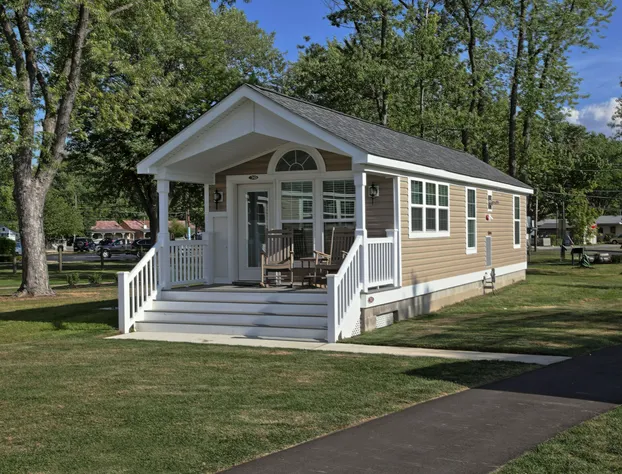 The Lodge at Geneva hotel detail image 2