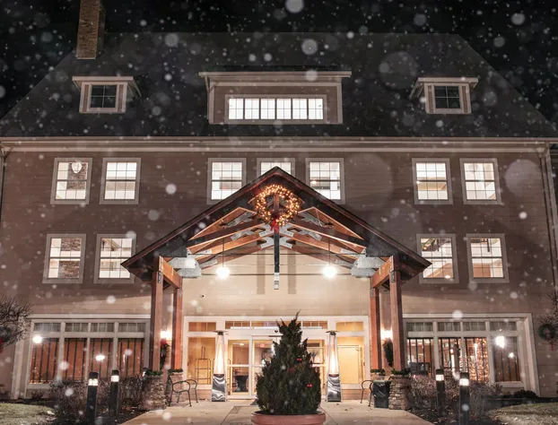 The Lodge at Geneva hotel detail image 4