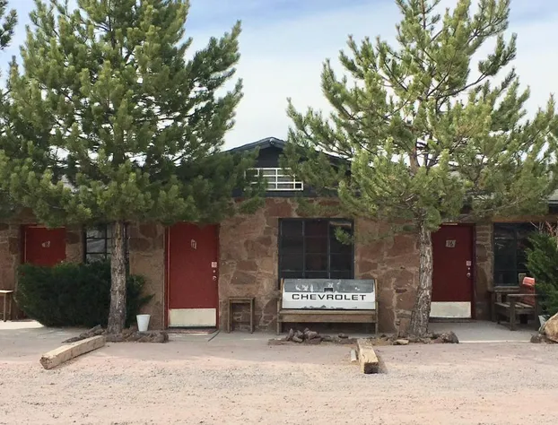Canyon Motel and RV Park hotel detail image 3