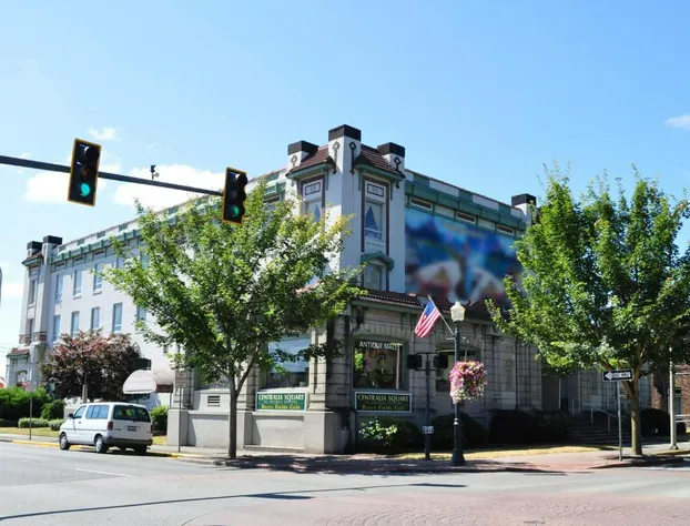 Centralia Square Grand Ballroom and Vintage Hotel hotel detail image 3