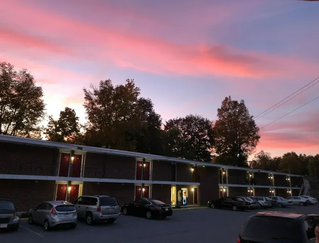 The Autumn Inn hotel detail image 3