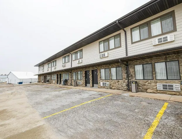 Harlan Inn and Suites by OYO Harlan hotel detail image 1