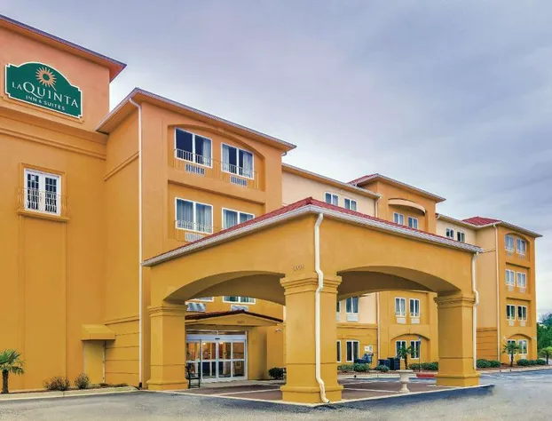 La Quinta Inn & Suites by Wyndham Atlanta-Union City hotel detail image 2