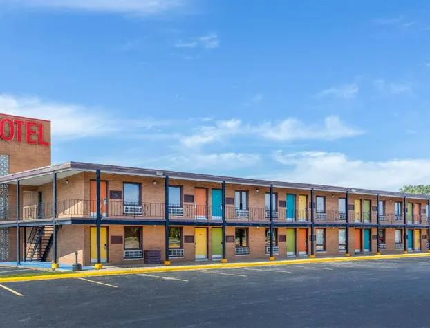 Starved Rock Motor Inn Travelodge by Wyndham hotel detail image 3