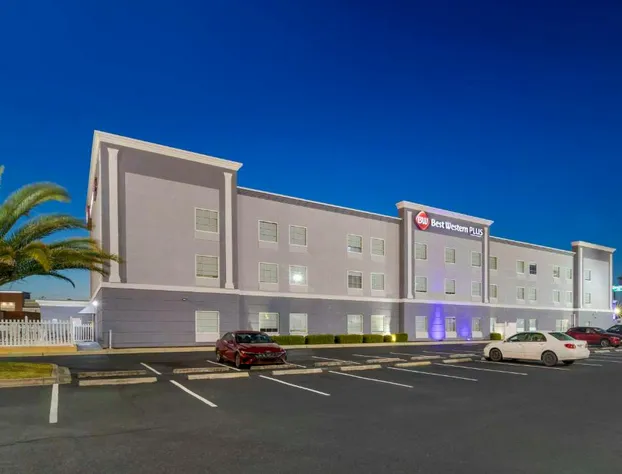 Best Western Plus Brunswick Inn & Suites hotel detail image 1