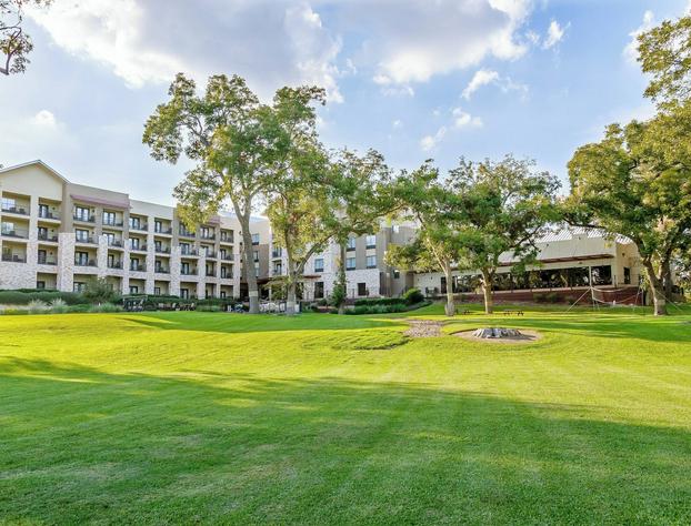 Courtyard by Marriott New Braunfels River Village hotel detail image 2