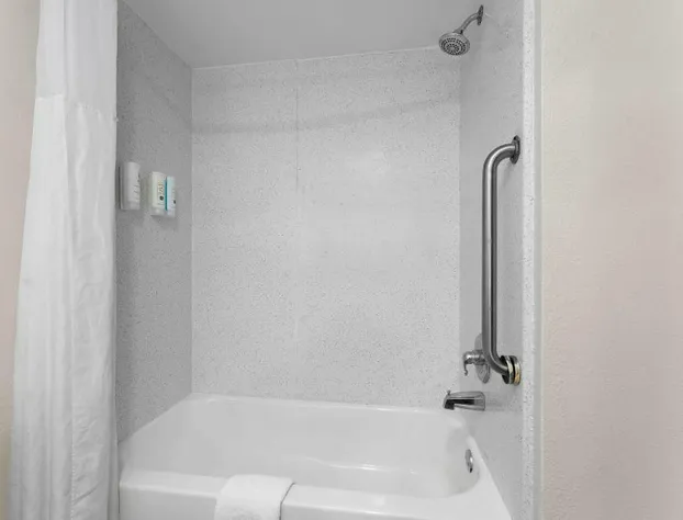 Quality Inn Sandersville hotel detail image 1