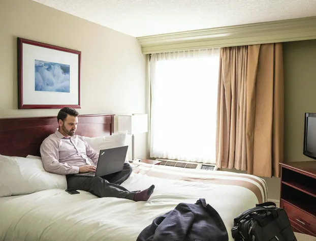 Chateau Nova Kingsway hotel detail image 4