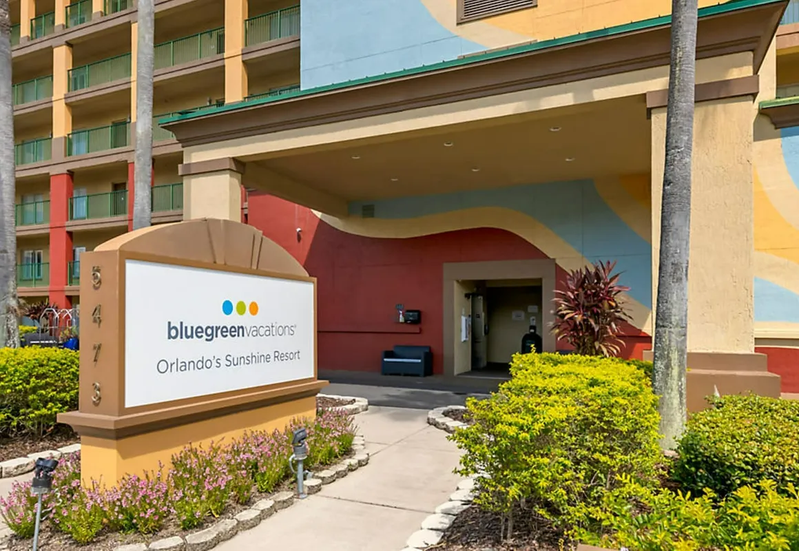 Orlando's Sunshine Resort hotel hero