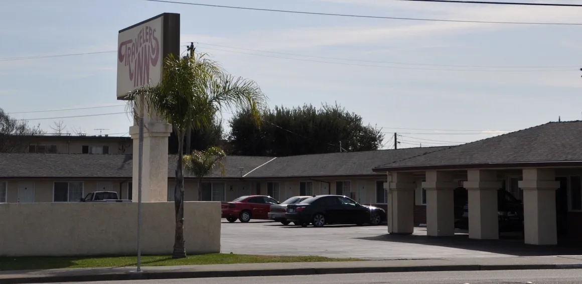 Travelers Inn Manteca hotel hero