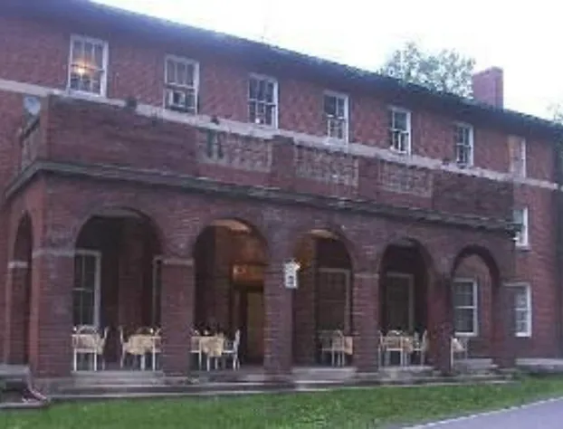 Elkhorn Inn & Theatre hotel detail image 1