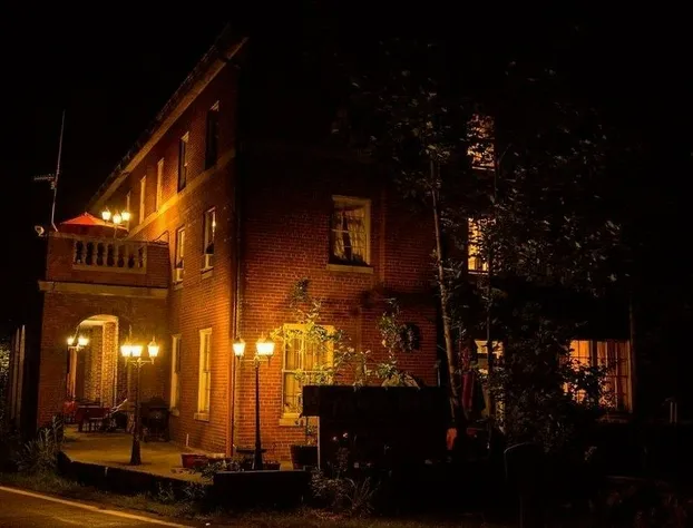 Elkhorn Inn & Theatre hotel detail image 3