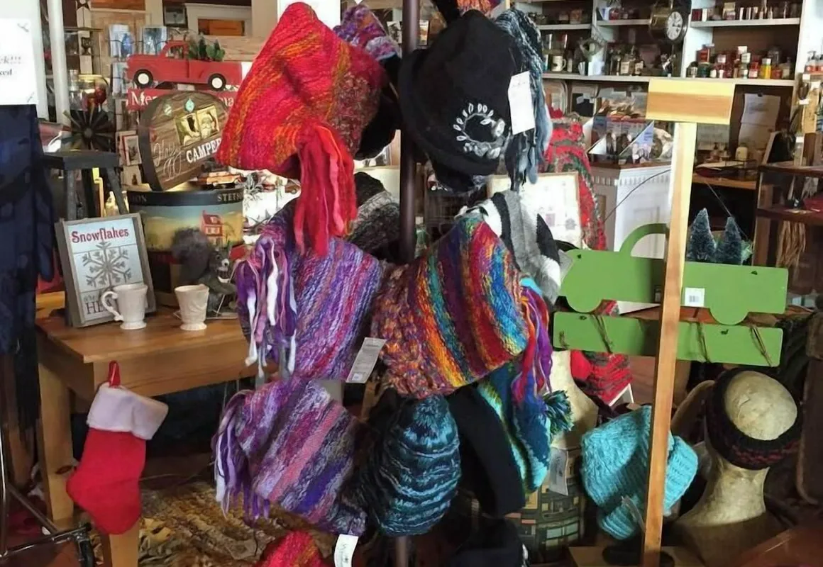 Mccloud Mercantile Hotel hotel hero