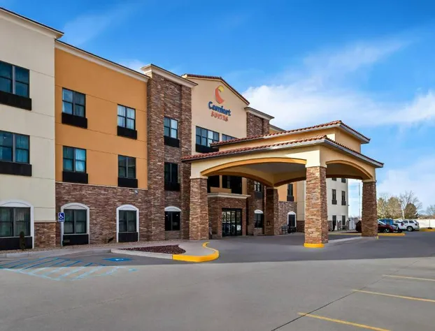 Comfort Suites Roswell North hotel detail image 1