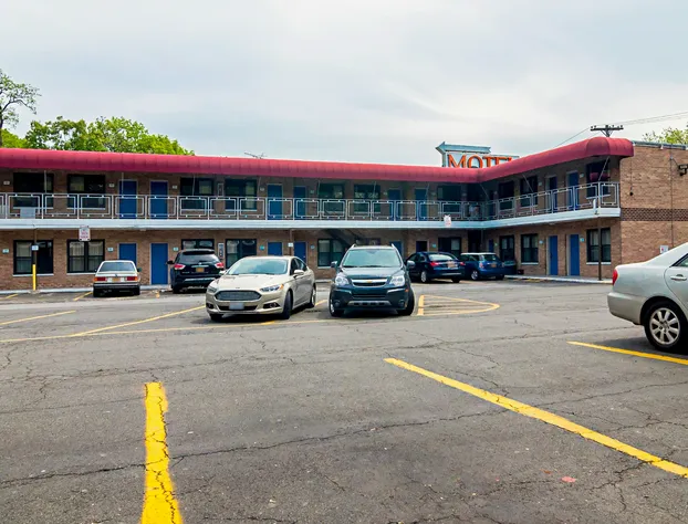 Motel 6 Elmsford, NY - White Plains hotel detail image 1