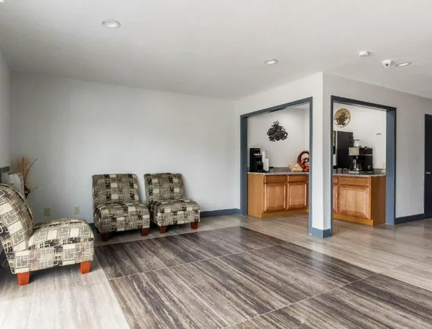 Scottish Inn and Suites hotel detail image 3