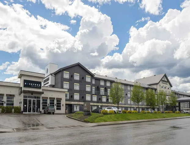 Sandman Signature Prince George Hotel hotel detail image 3