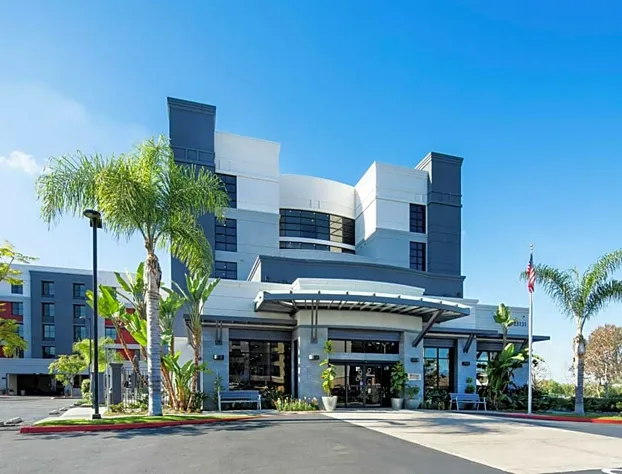 Hilton Garden Inn Irvine Spectrum Lake Forest hotel detail image 1