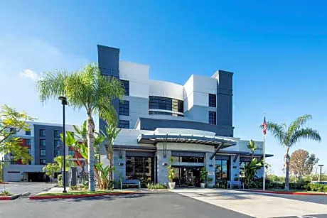 Hilton Garden Inn Irvine Spectrum Lake Forest hotel detail image 3