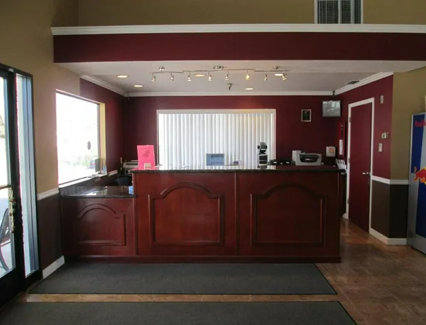 Valley Oaks Inn Woodland hotel detail image 2