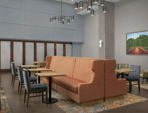 Hampton Inn & Suites Huntersville hotel detail image 3