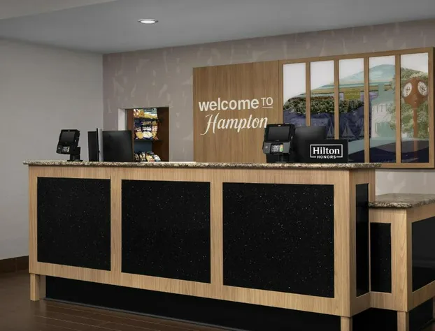 Hampton Inn & Suites Huntersville hotel detail image 2