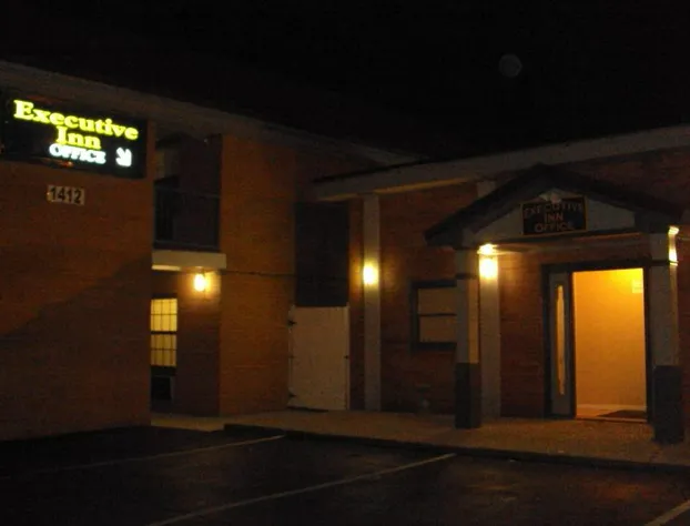 Executive Inn hotel detail image 1