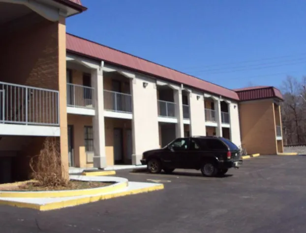 Executive Inn hotel detail image 3