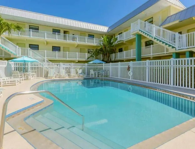 Tuckaway Shores Resort hotel detail image 4