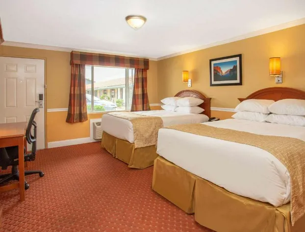 Travelodge by Wyndham Hawthorne hotel detail image 4