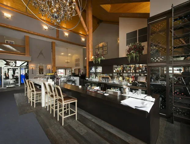 Lizard Creek Lodge hotel detail image 4