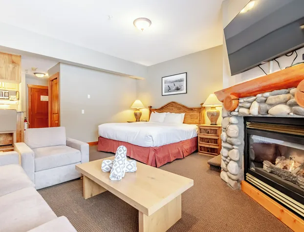 Lizard Creek Lodge hotel detail image 4