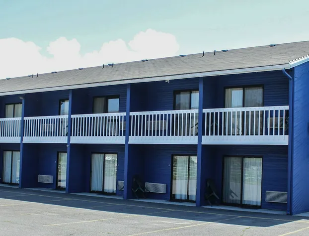 Wedge Mountain Inn hotel detail image 2