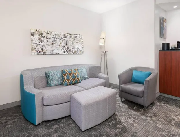 Courtyard by Marriott Pittsburgh Washington/Meadow Lands hotel detail image 3